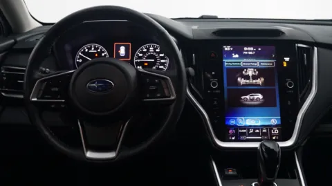 More photos of 2022 Subaru Outback Limited at Auto City, CA