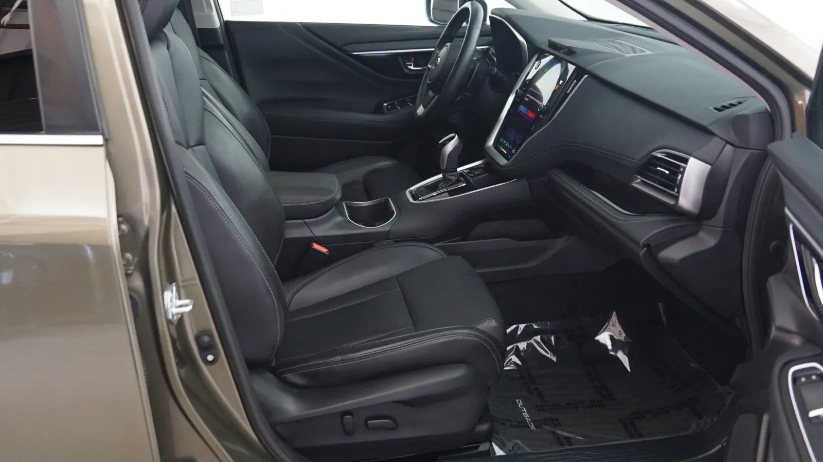Subaru Outback photo 6