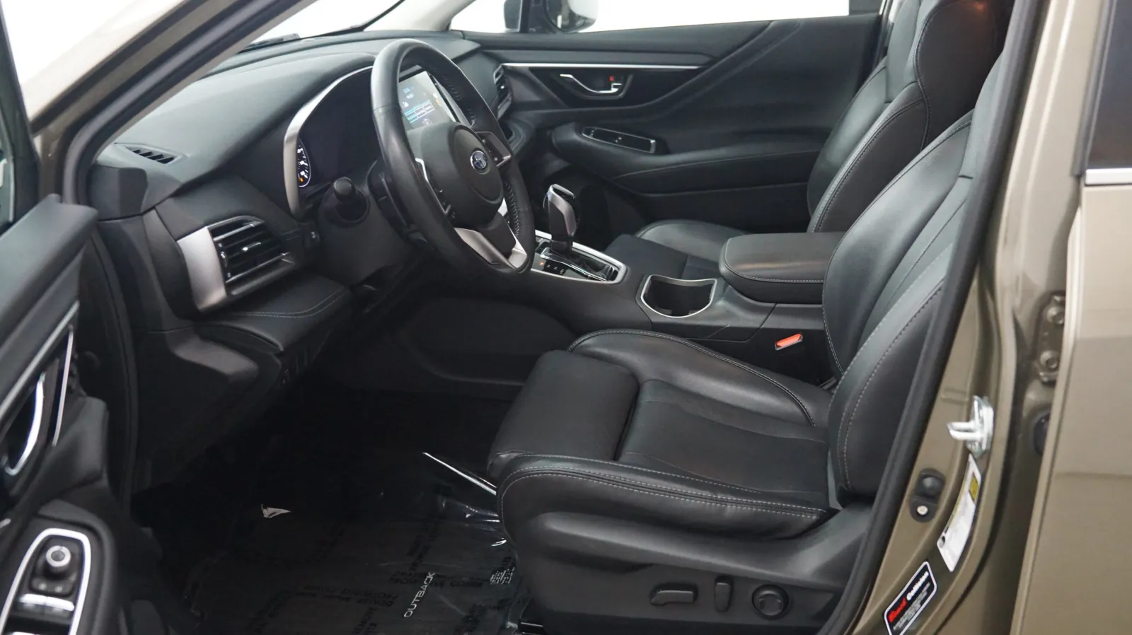 Subaru Outback photo 7