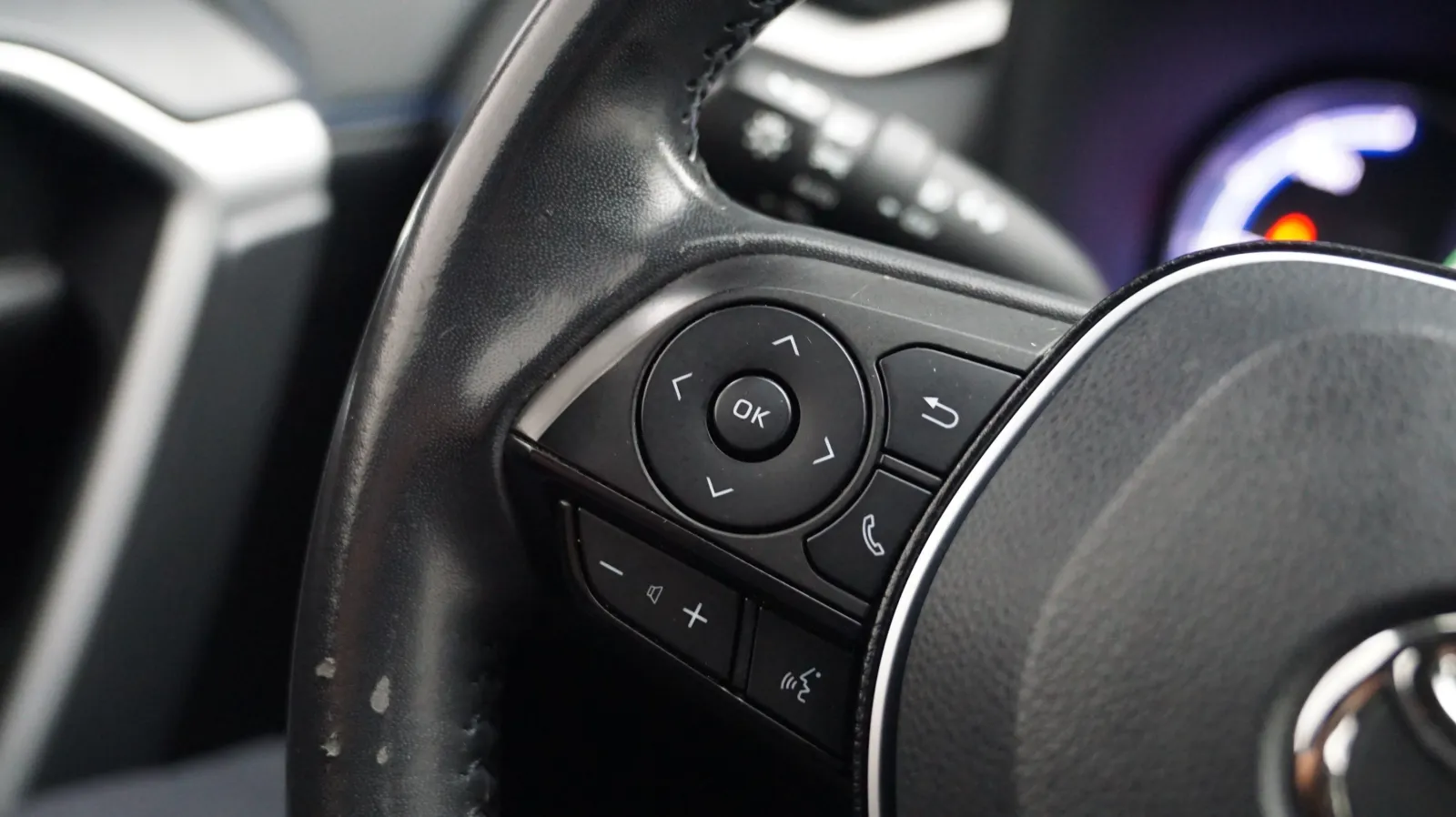 Toyota RAV4 photo 17