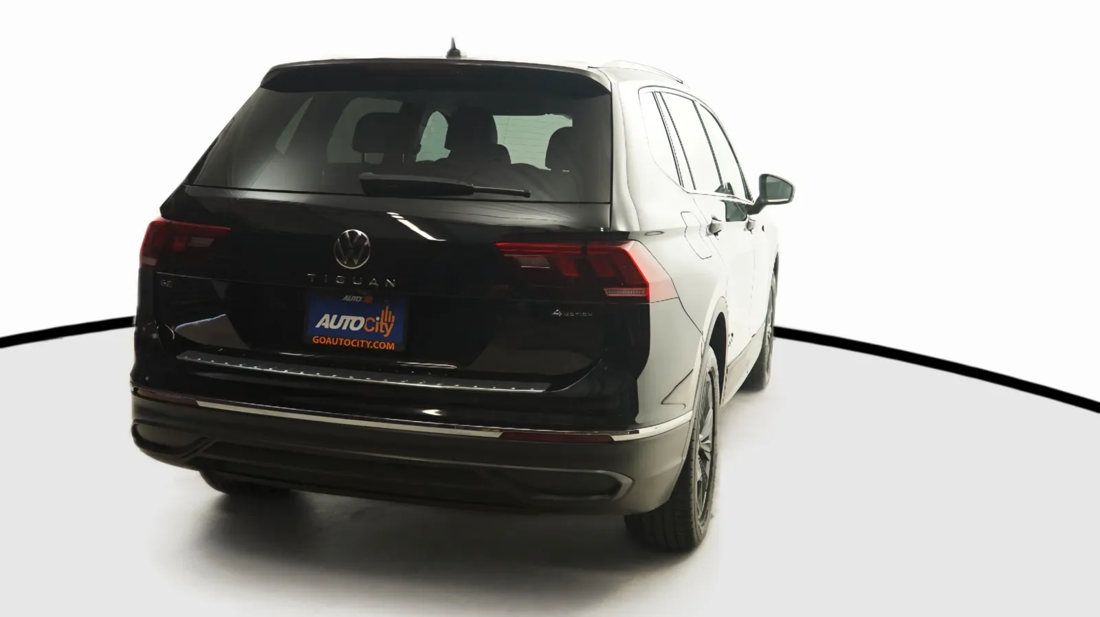 Volkswagen Tiguan photo 8