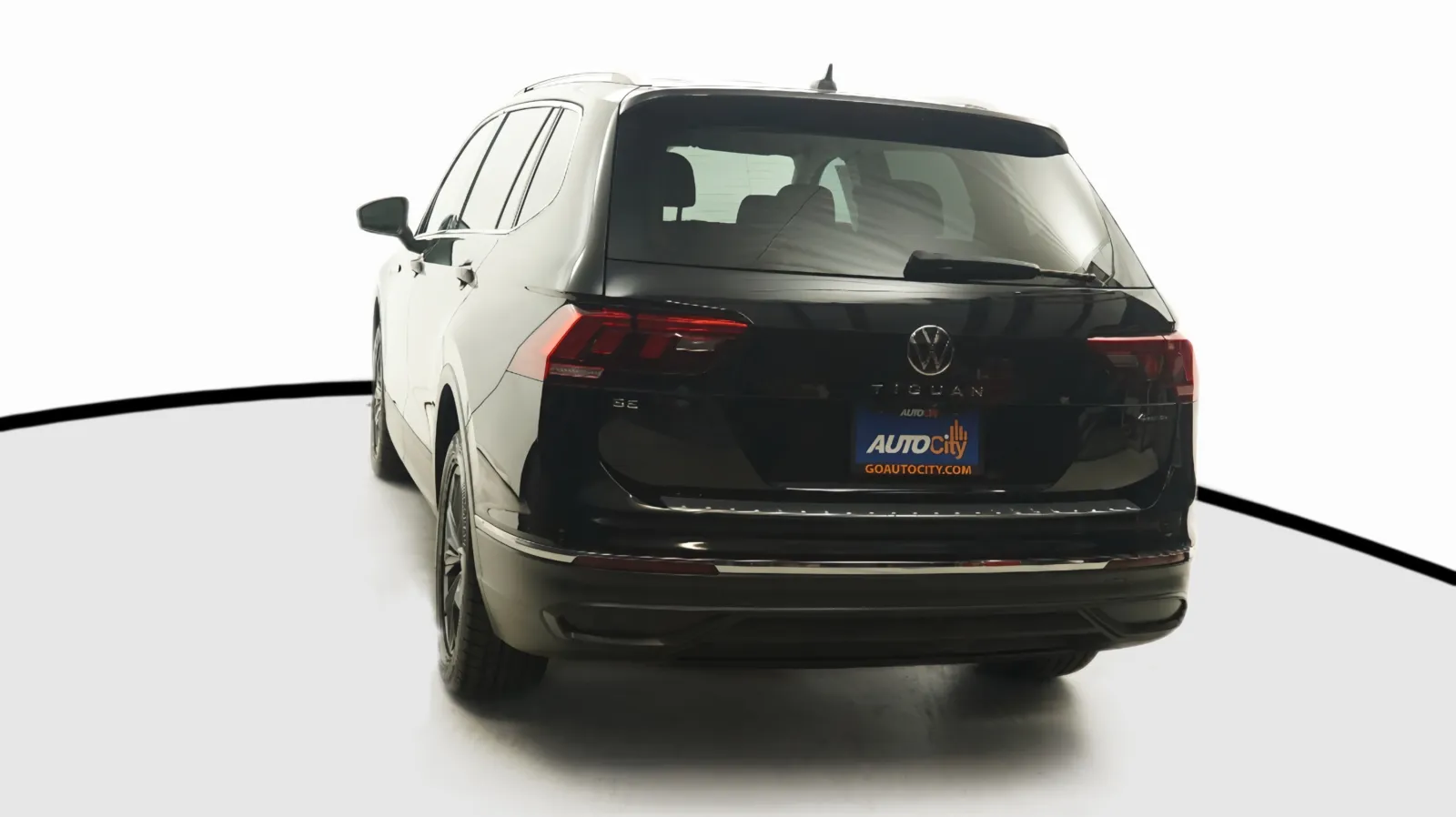 Volkswagen Tiguan photo 13