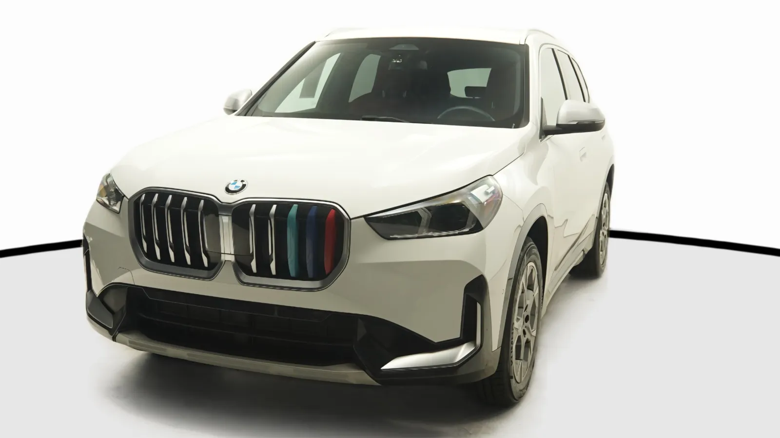 White 2023 BMW X1 xDrive28i for sale in El Cajon, CA