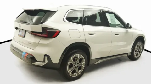 More photos of 2023 BMW X1 xDrive28i at Auto City, CA