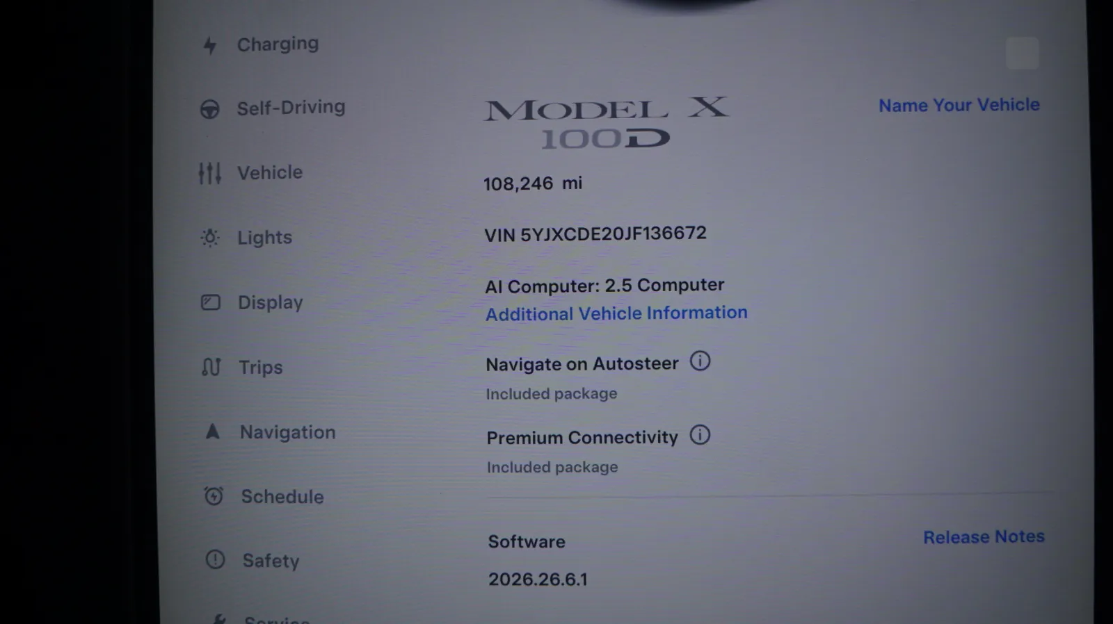 Tesla Model X photo 25