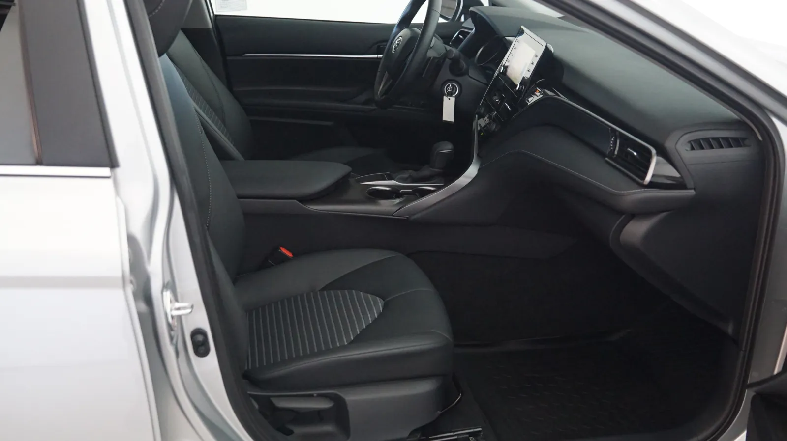 Toyota Camry photo 6