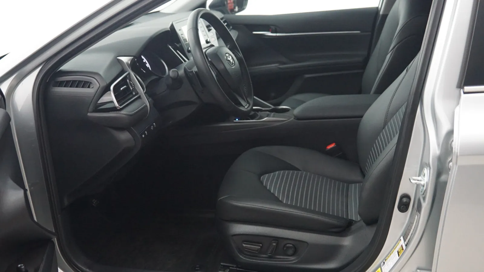 Toyota Camry photo 7