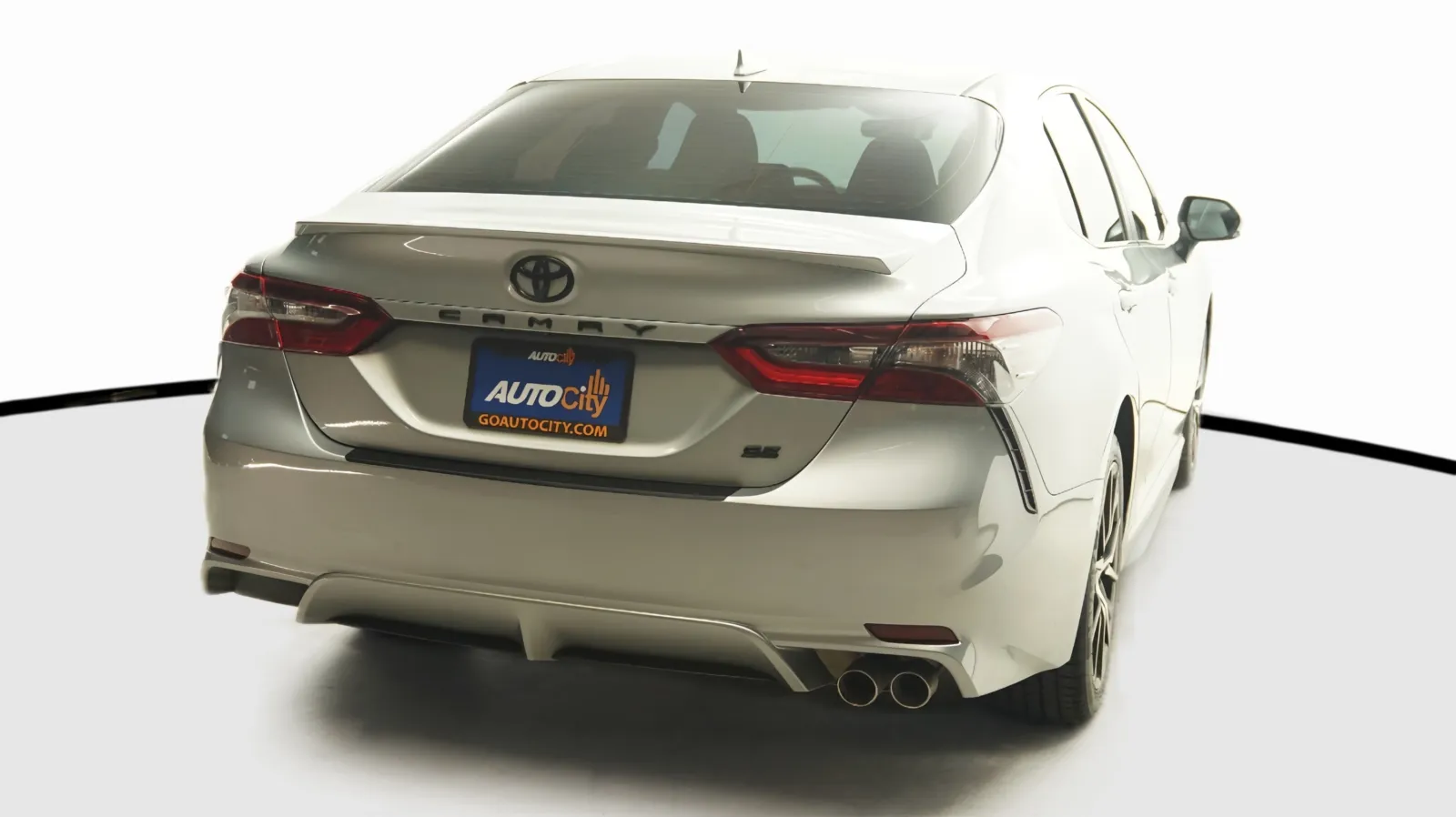 Toyota Camry photo 8