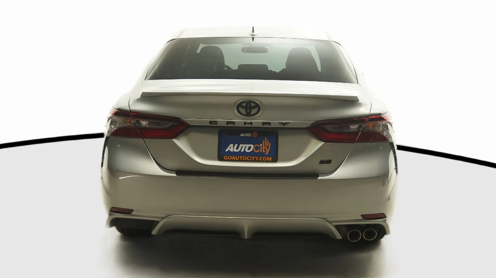Toyota Camry photo 10