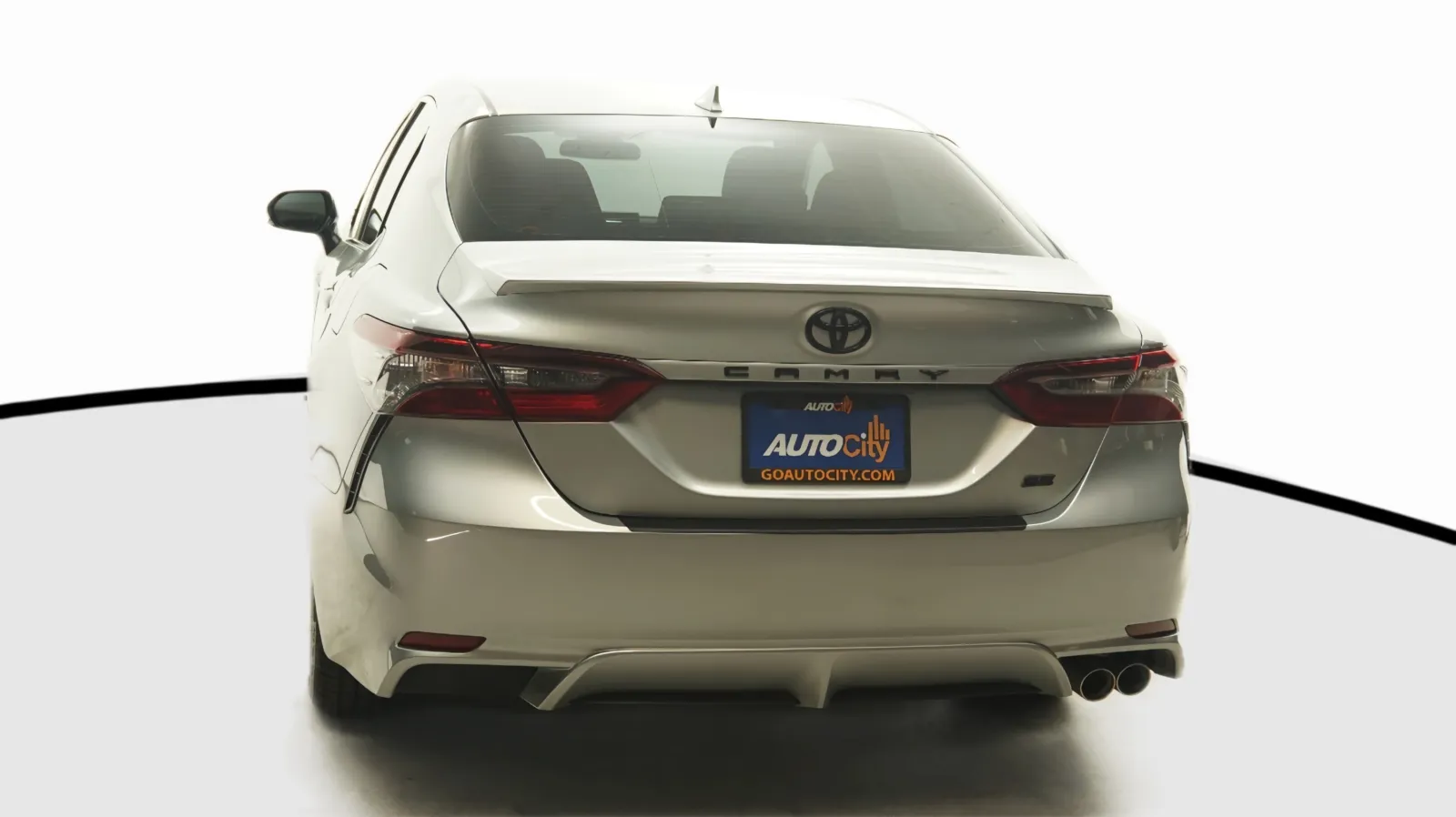 Toyota Camry photo 13
