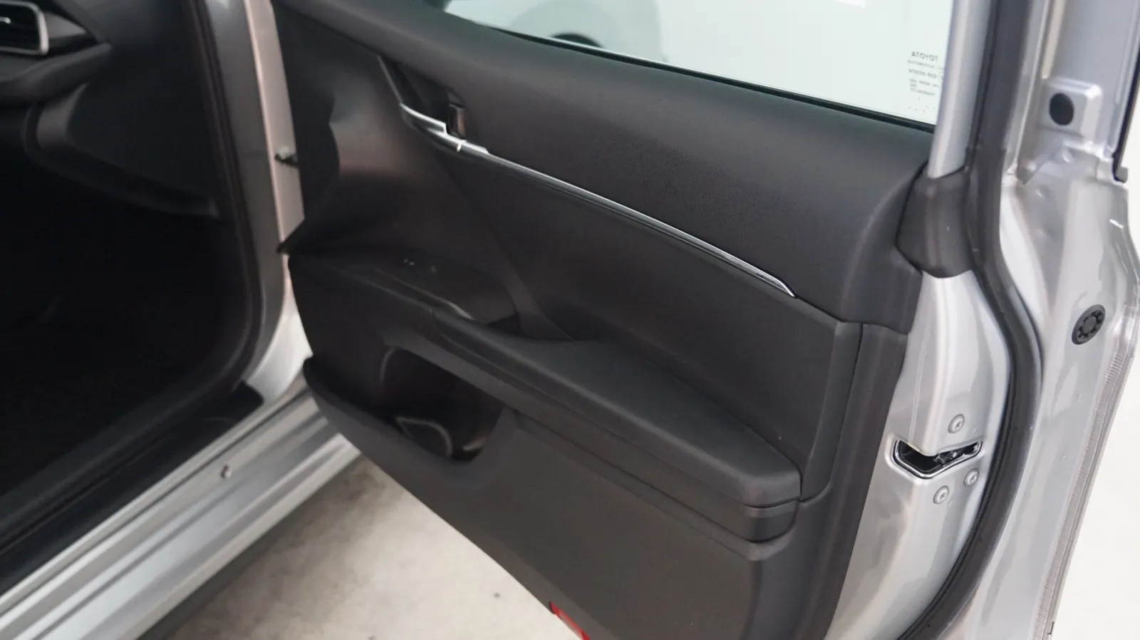 Toyota Camry photo 14