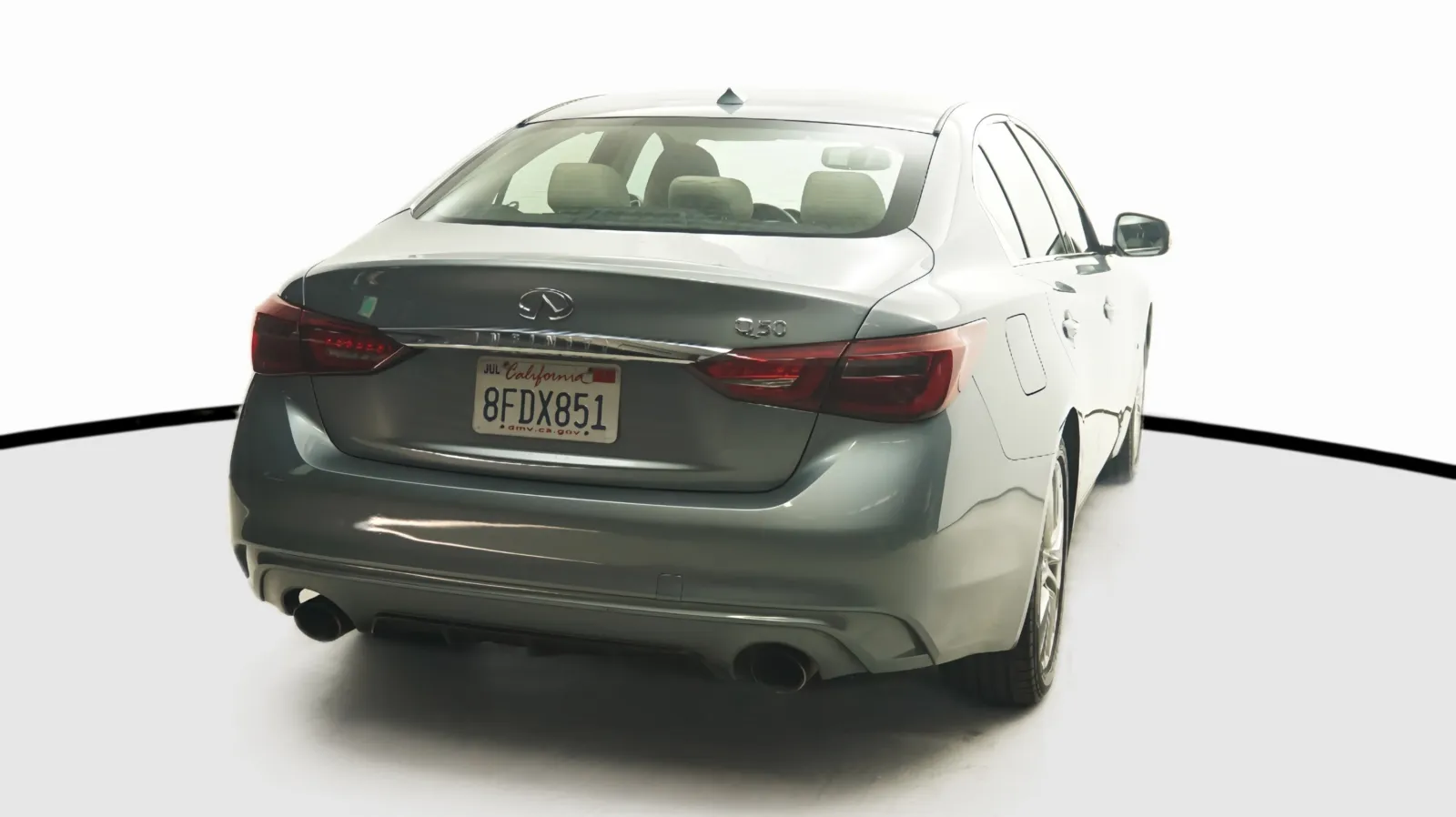 Infiniti Q50 photo 8