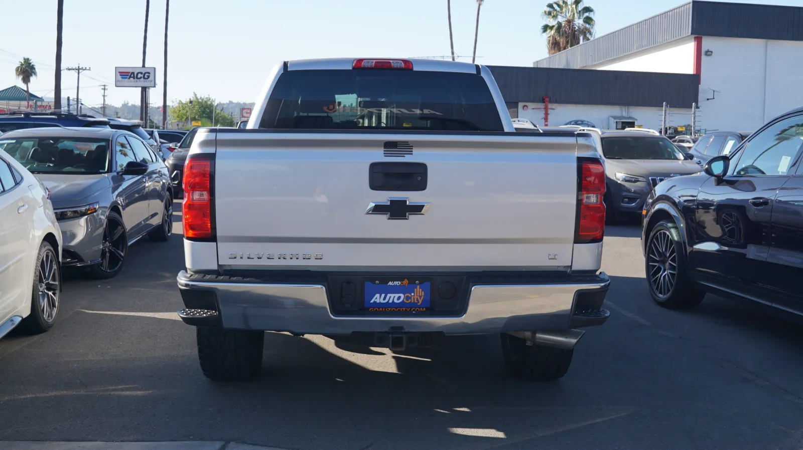 Chevrolet Silverado photo 10
