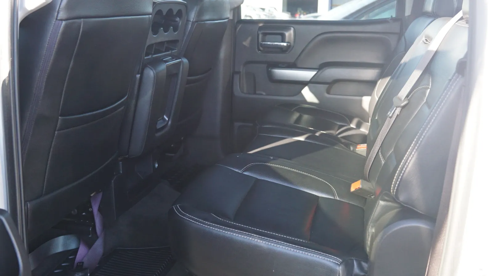 Chevrolet Silverado photo 12