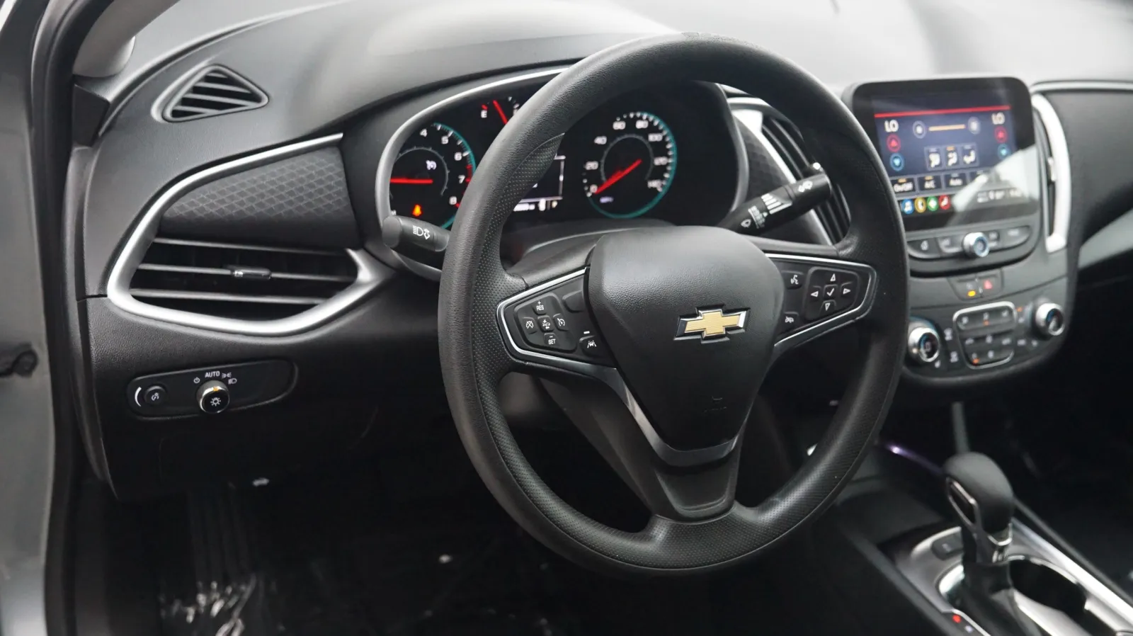 Chevrolet Malibu photo 17