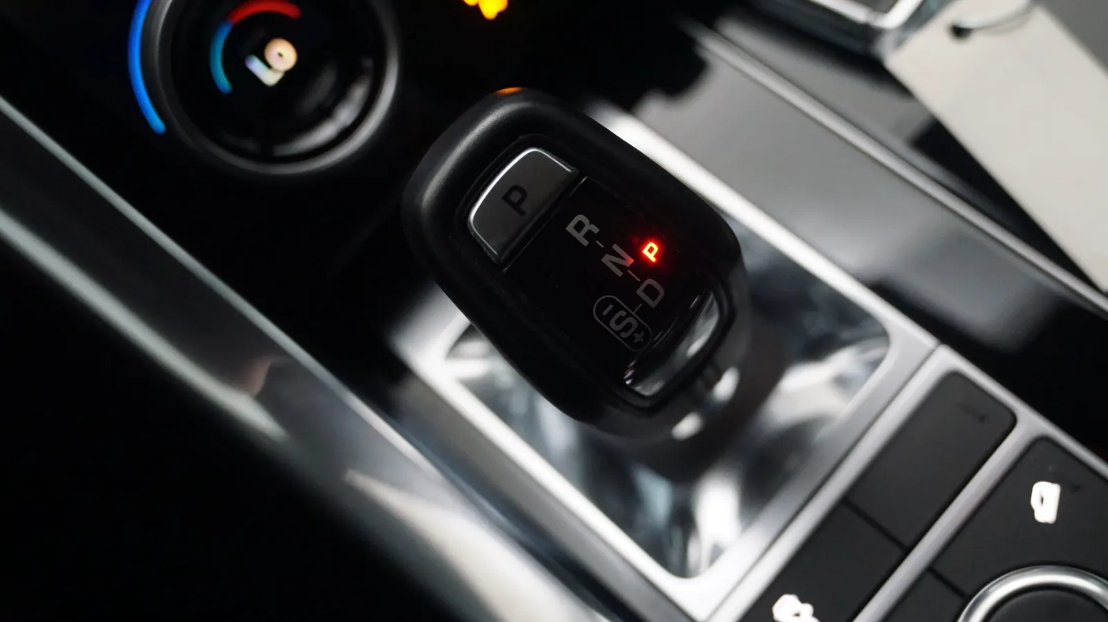 Land Rover Range Rover Sport photo 25