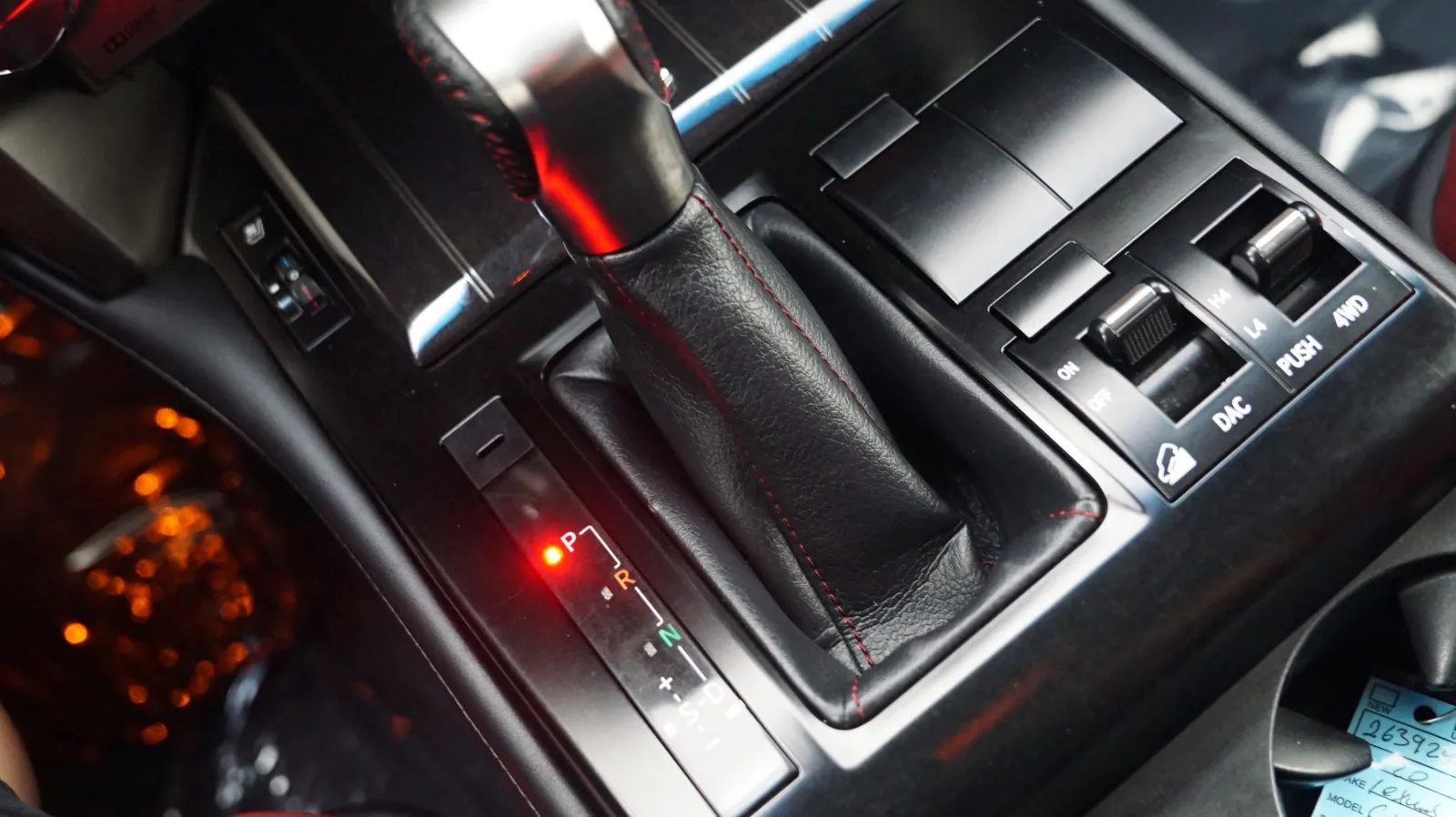 Lexus GX photo 24
