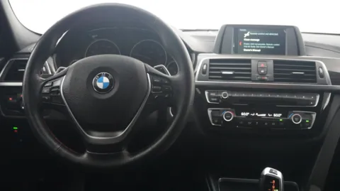 More photos of 2018 BMW 3-Series 330e iPerformance at Auto City, CA