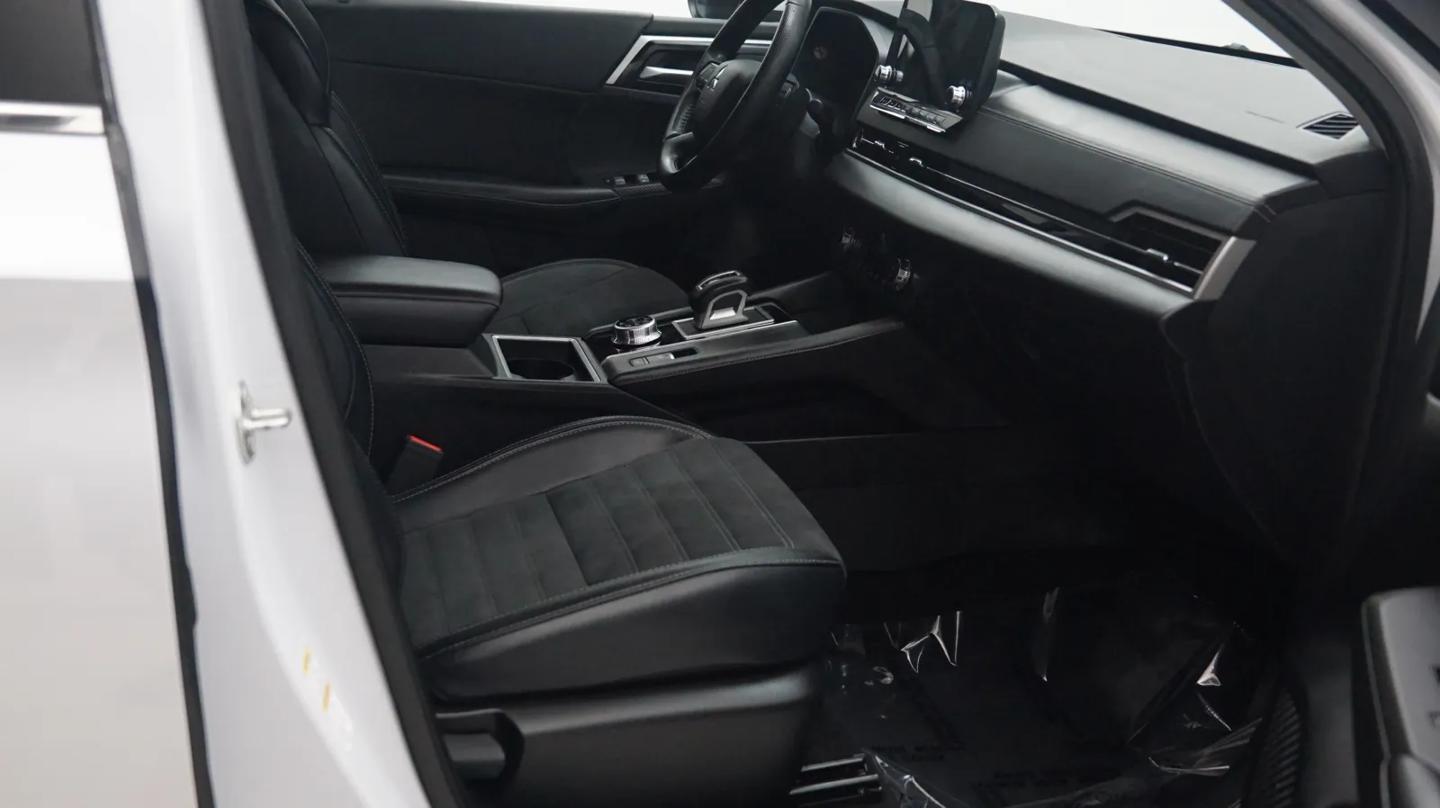 Mitsubishi Outlander photo 6