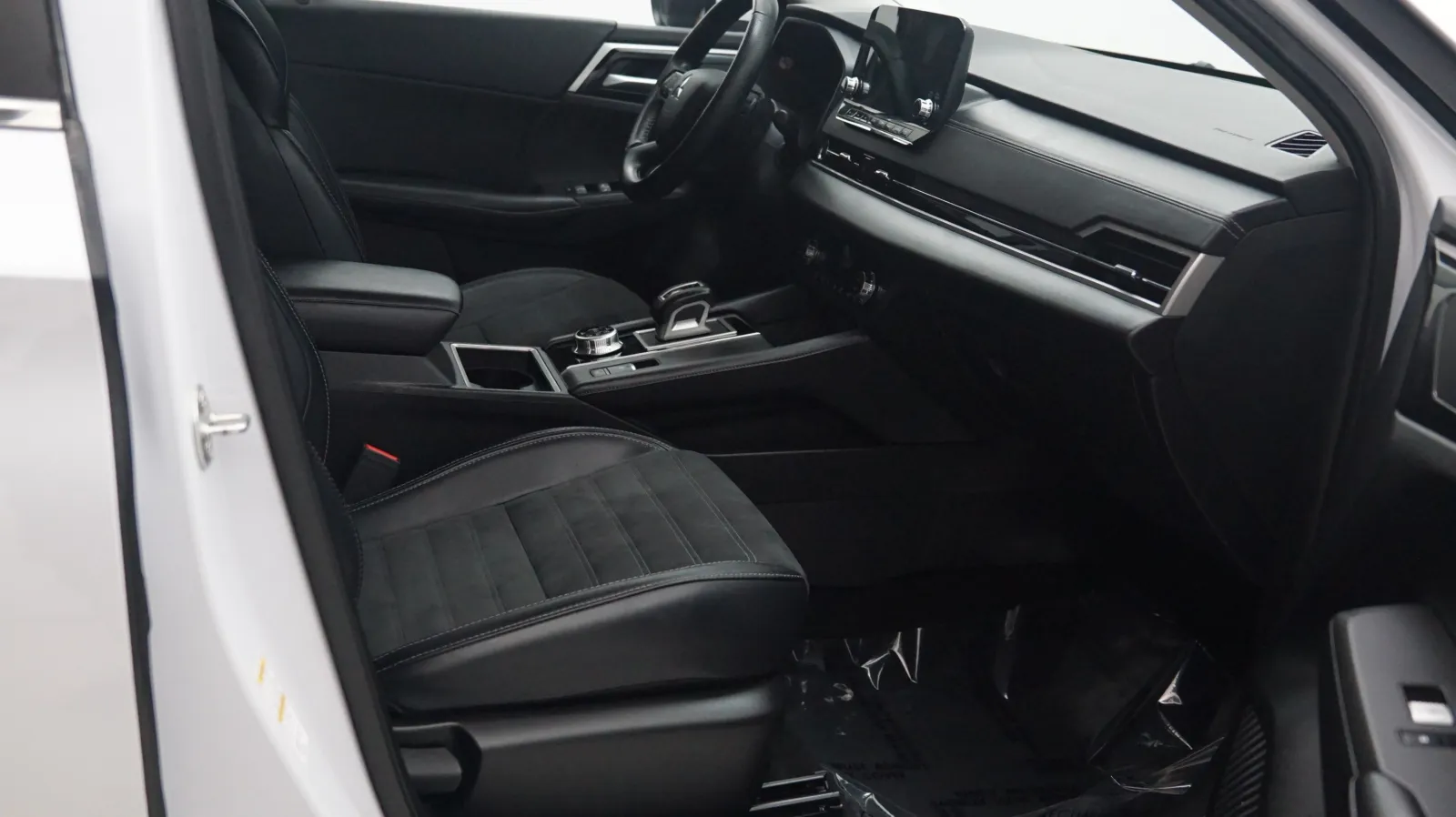 Mitsubishi Outlander photo 15