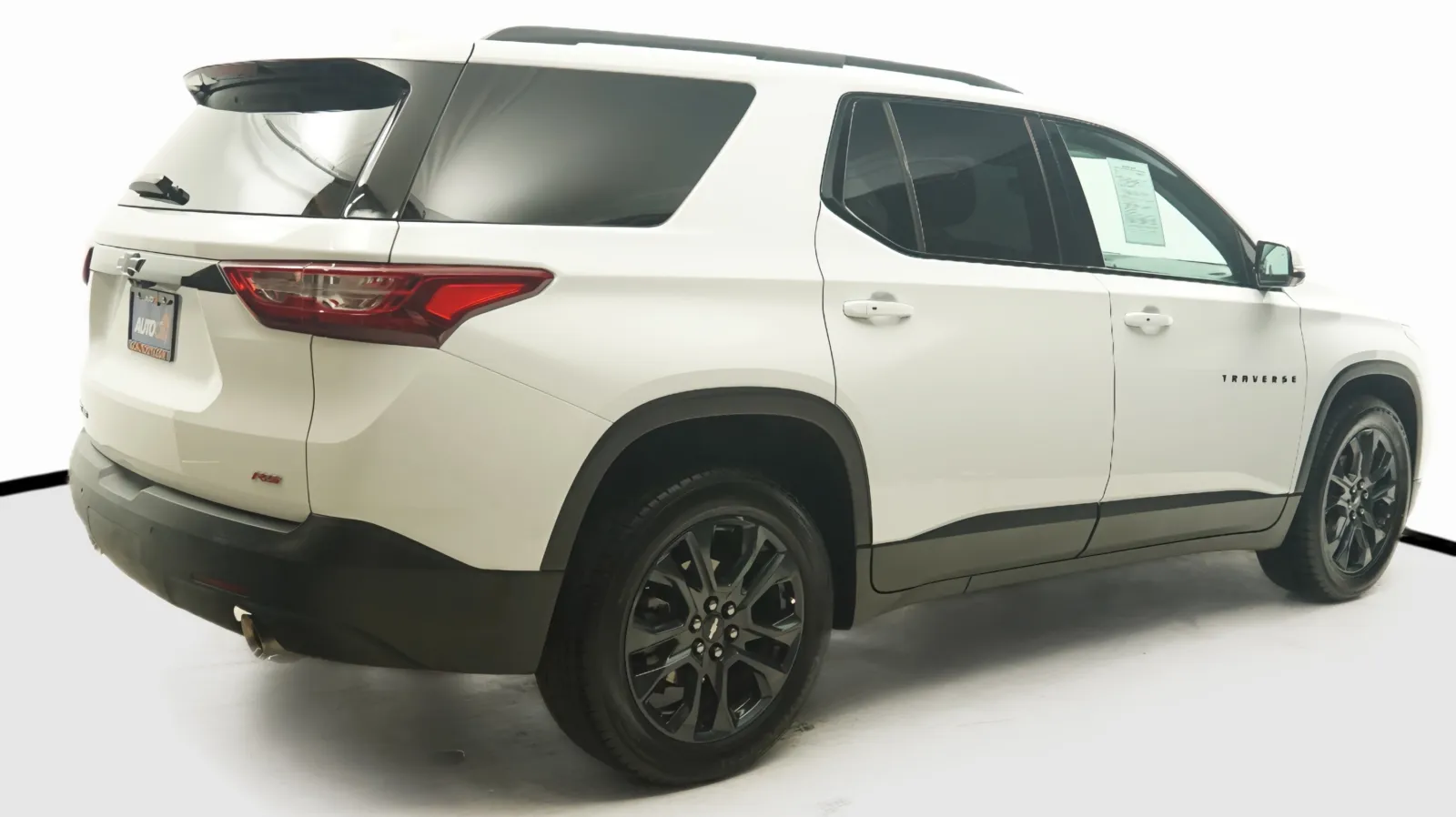 More photos of 2020 Chevrolet Traverse RS at Auto City, CA