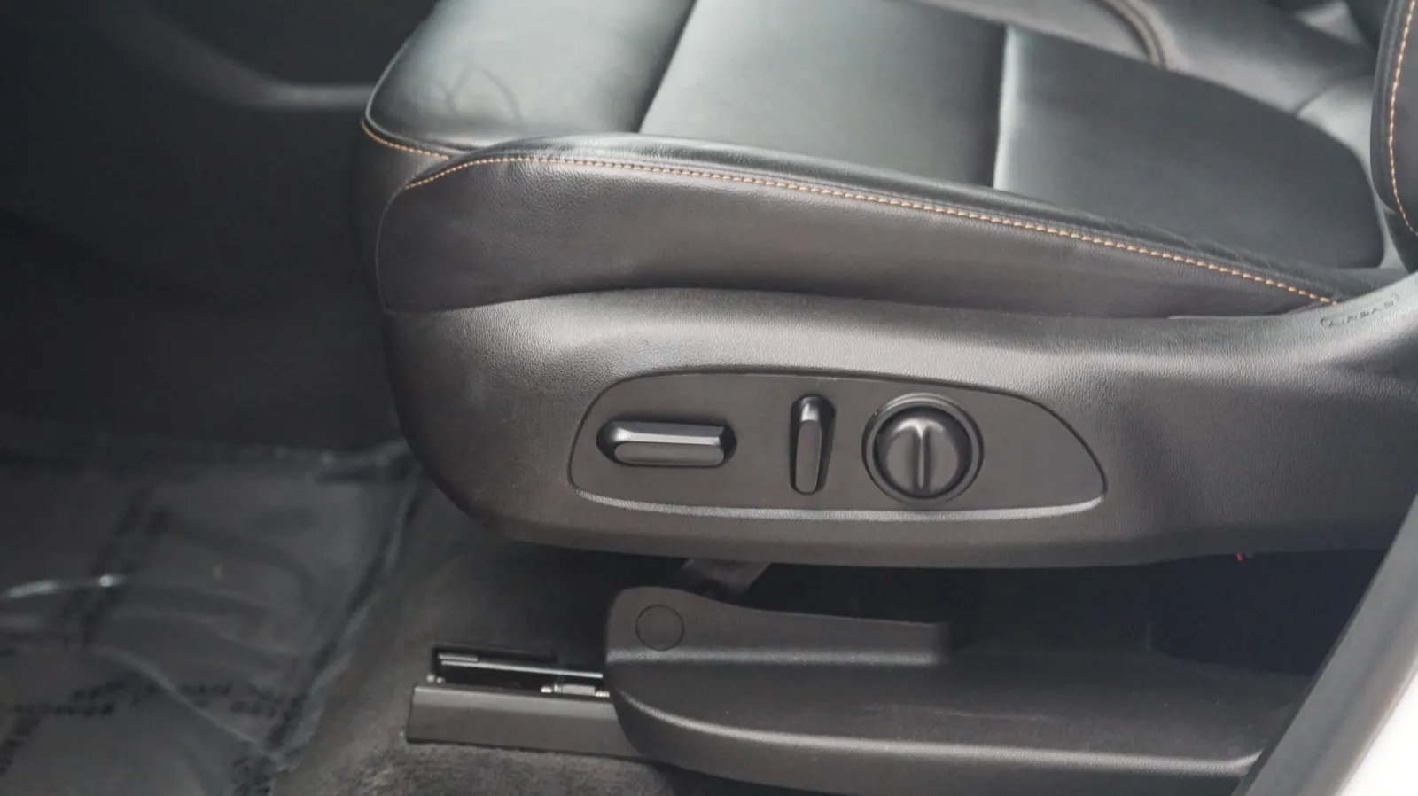 Chevrolet Traverse photo 17