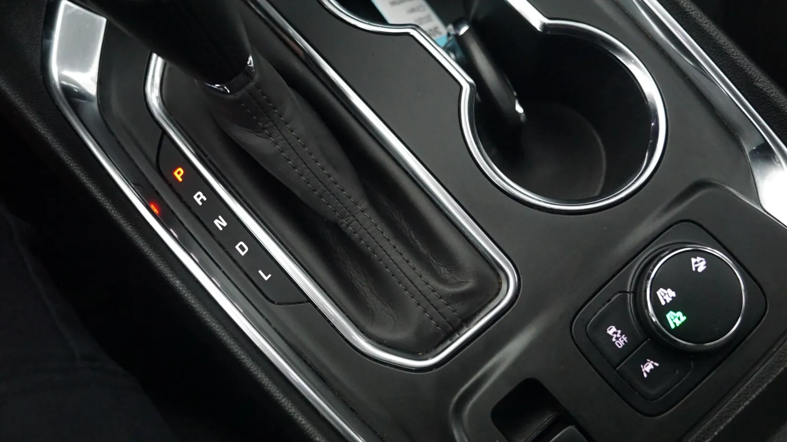 Chevrolet Traverse photo 25