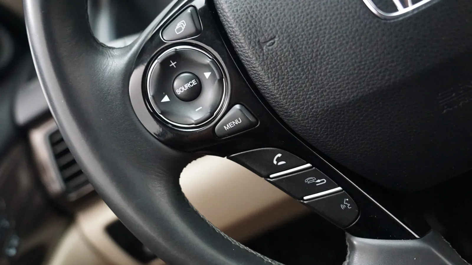 Honda Accord photo 19