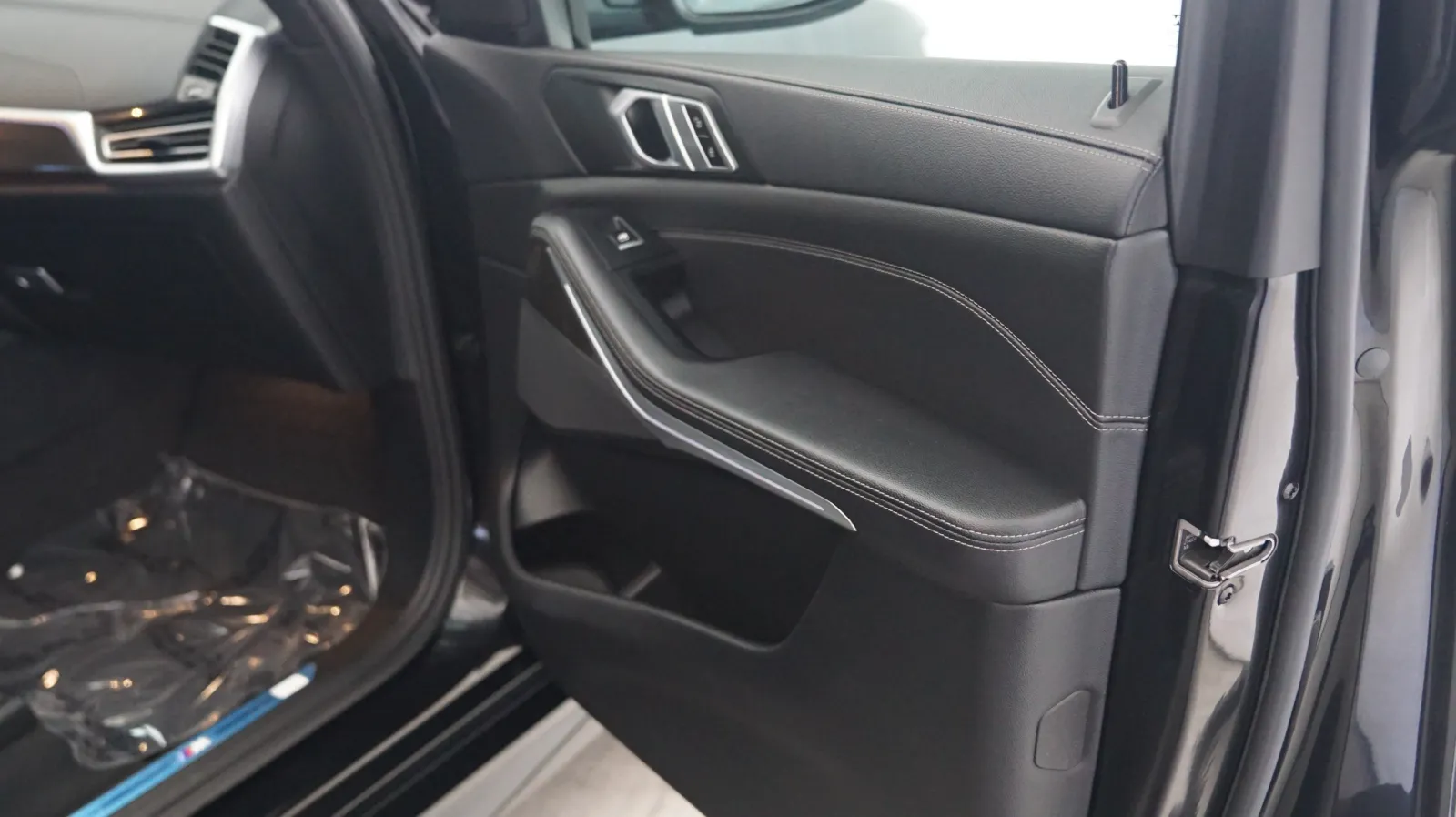 BMW X5 photo 14