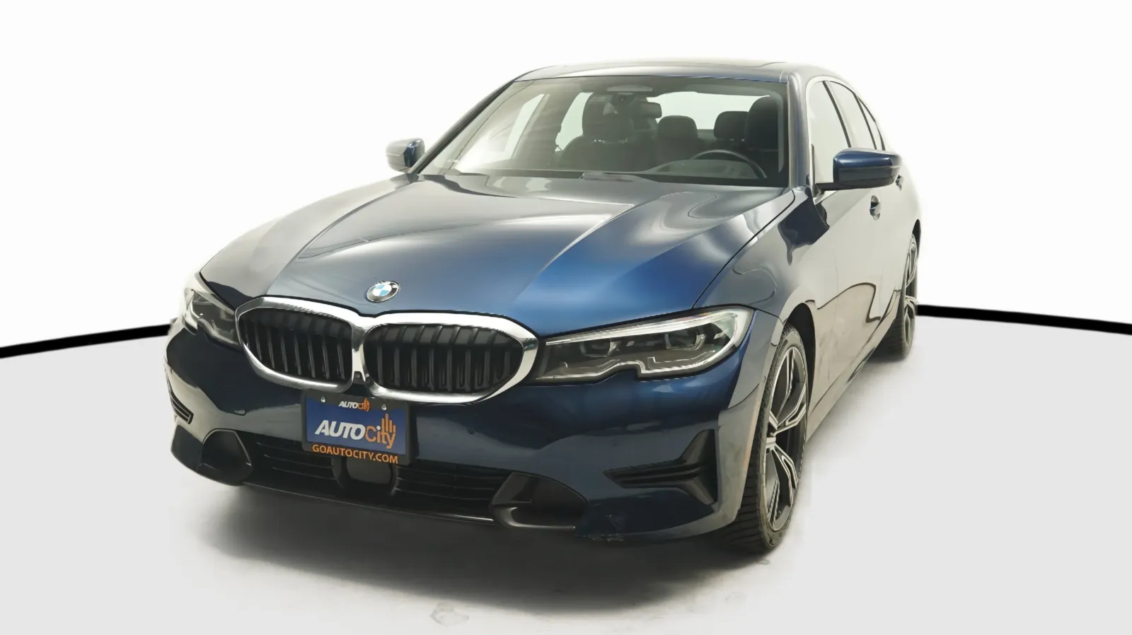 Blue 2019 BMW 3-Series 330i xDrive for sale in El Cajon, CA