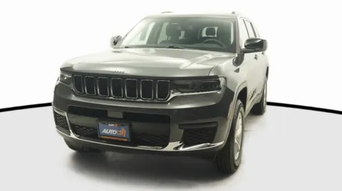 Gray 2023 Jeep Grand Cherokee L Laredo for sale in El Cajon, CA