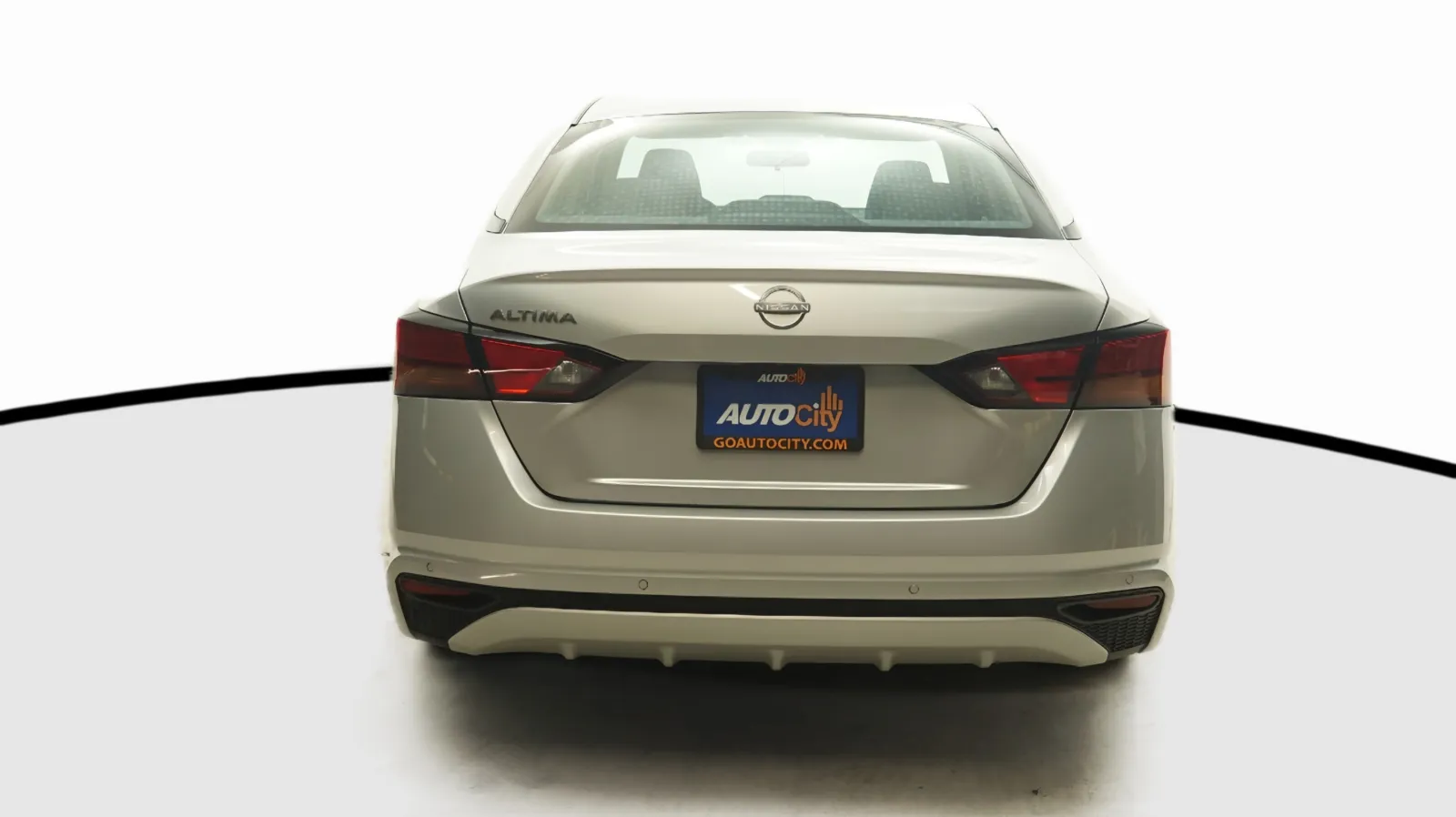 Nissan Altima photo 10