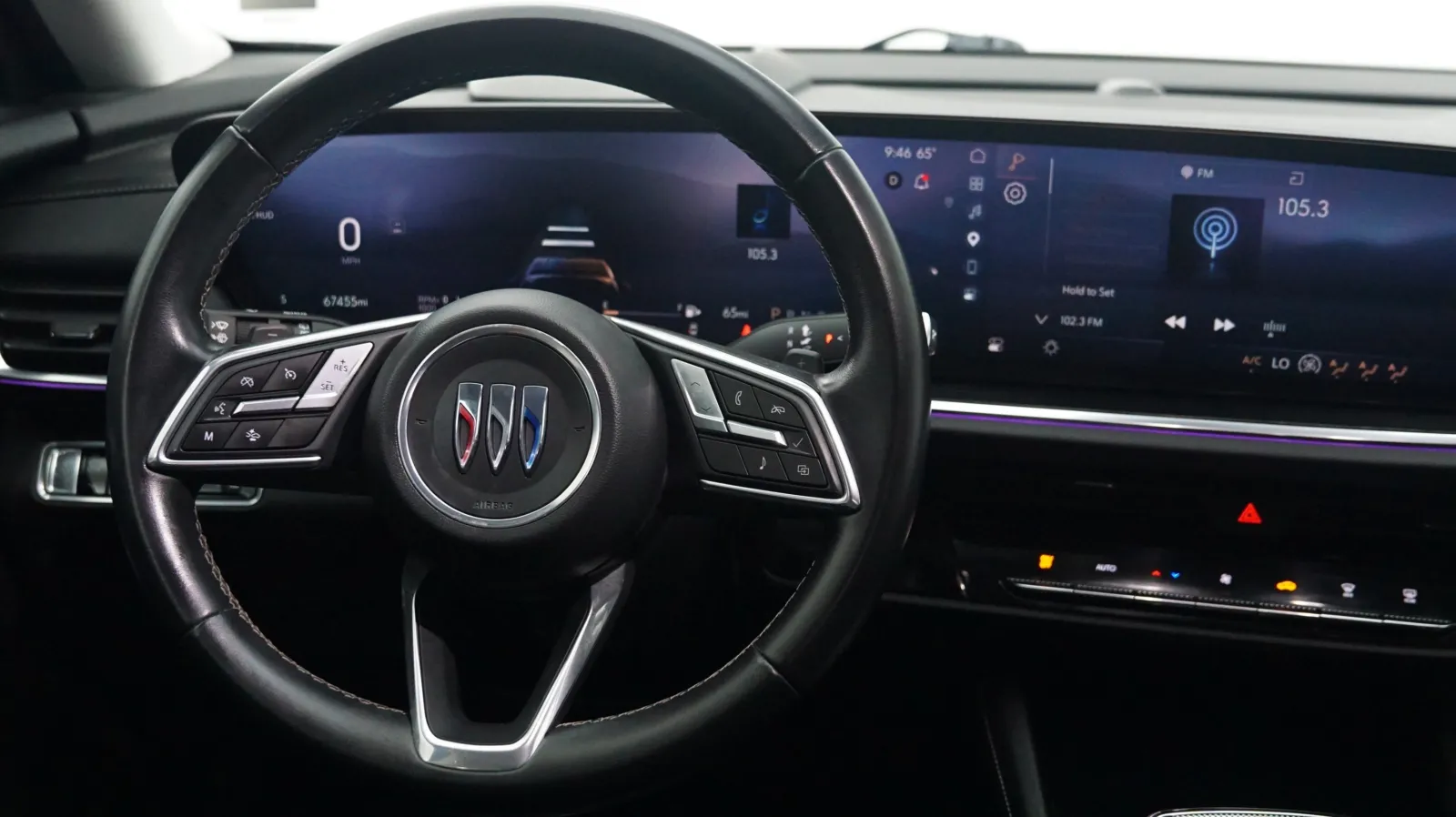 More photos of 2024 Buick Envision Preferred at Auto City, CA