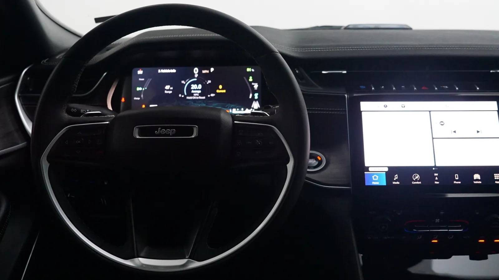 More photos of 2024 Jeep Grand Cherokee 4xe at Auto City, CA