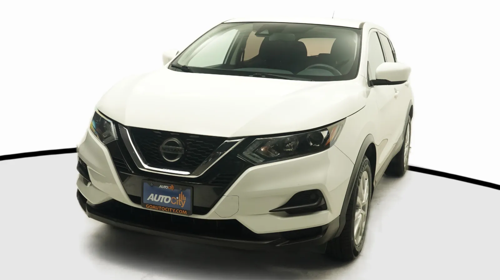 White 2020 Nissan Rogue Sport S for sale in El Cajon, CA