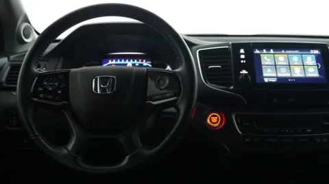 More photos of 2021 Honda Pilot Special Edition at Auto City, CA