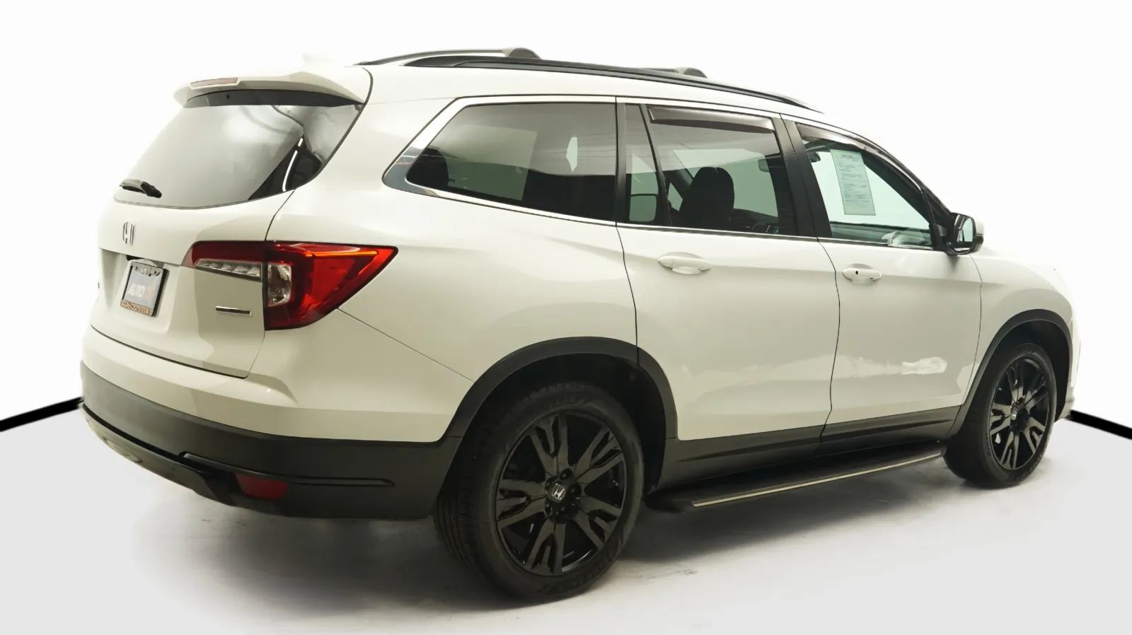 More photos of 2021 Honda Pilot Special Edition at Auto City, CA