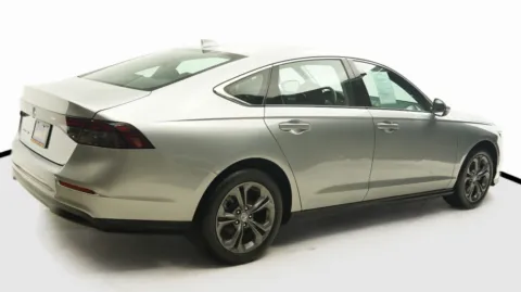 More photos of 2023 Honda Accord EX at Auto City, CA