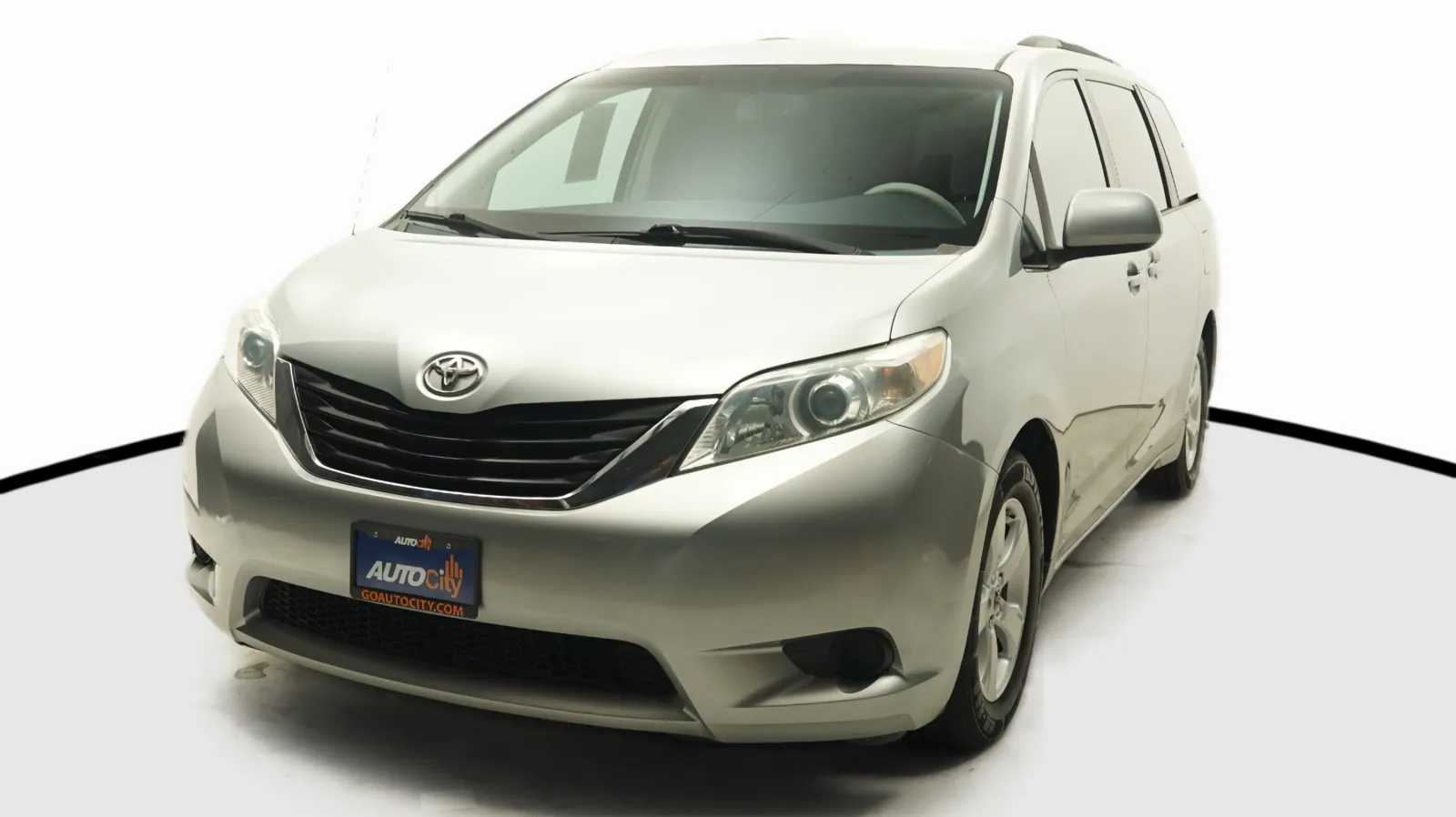 Silver 2011 Toyota Sienna LE for sale in El Cajon, CA