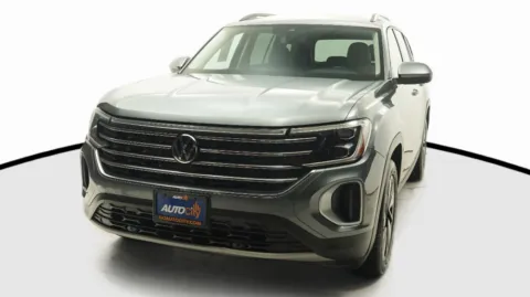 Gray 2024 Volkswagen Atlas 2.0T SE w/Technology for sale in El Cajon, CA