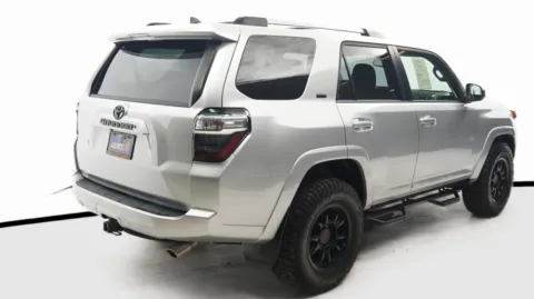 More photos of 2020 Toyota 4Runner SR5 at Auto City, CA