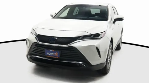 White 2021 Toyota Venza Limited for sale in El Cajon, CA