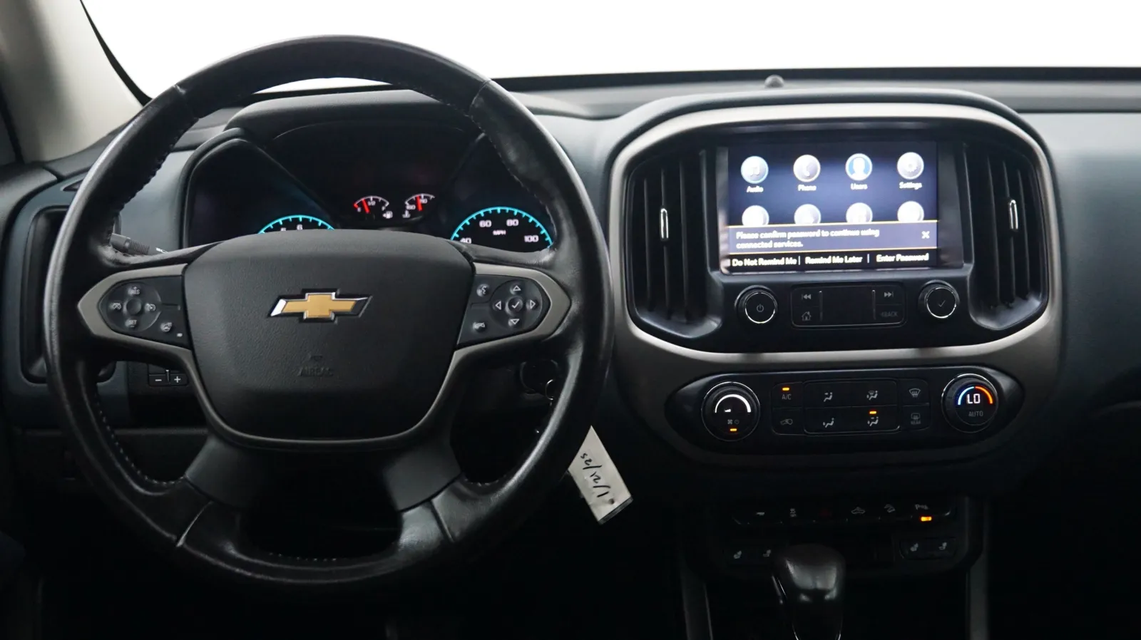 More photos of 2022 Chevrolet Colorado 2WD Z71 at Auto City, CA