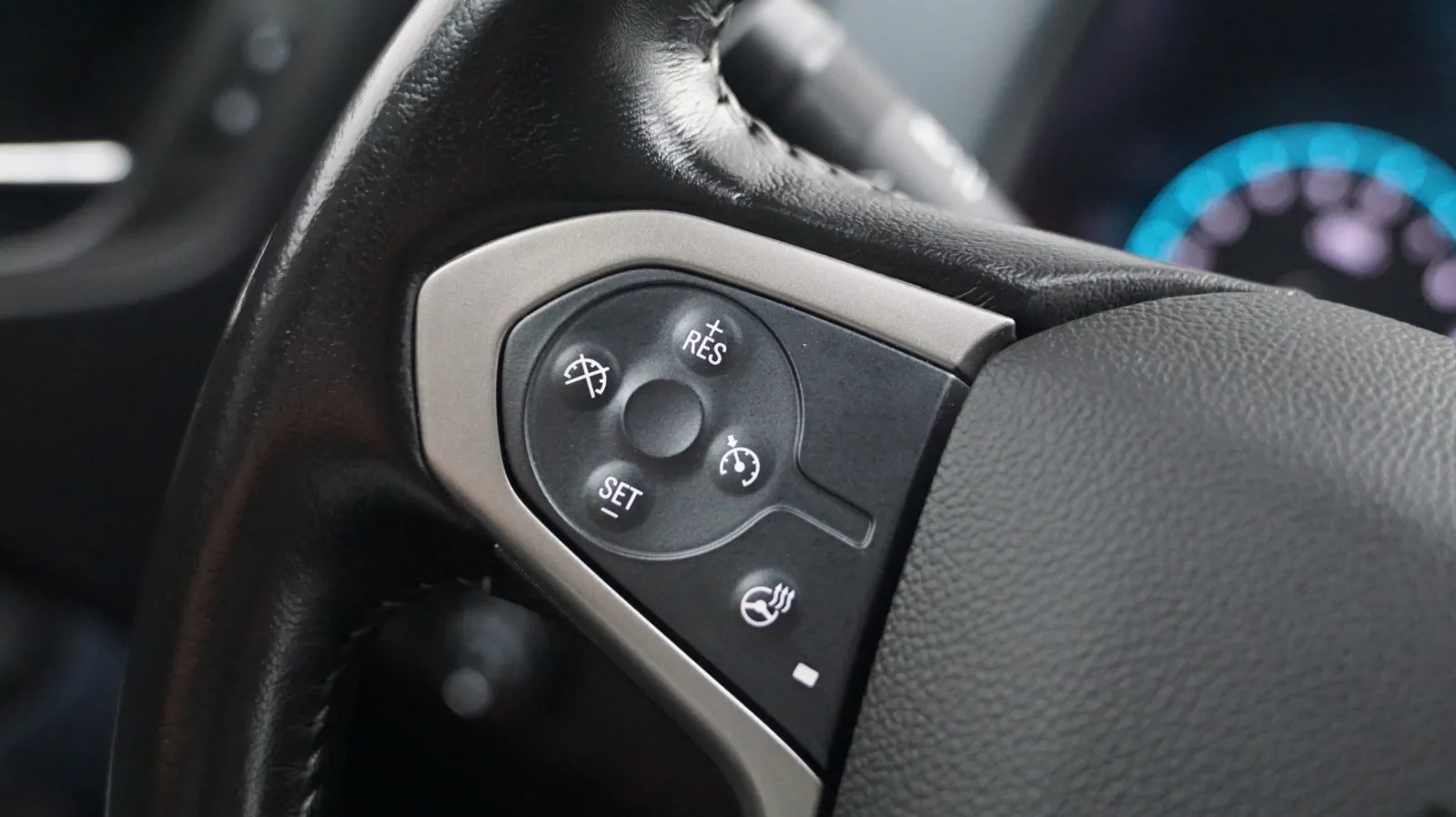 2022 Chevrolet Colorado Z71 - Photo 19