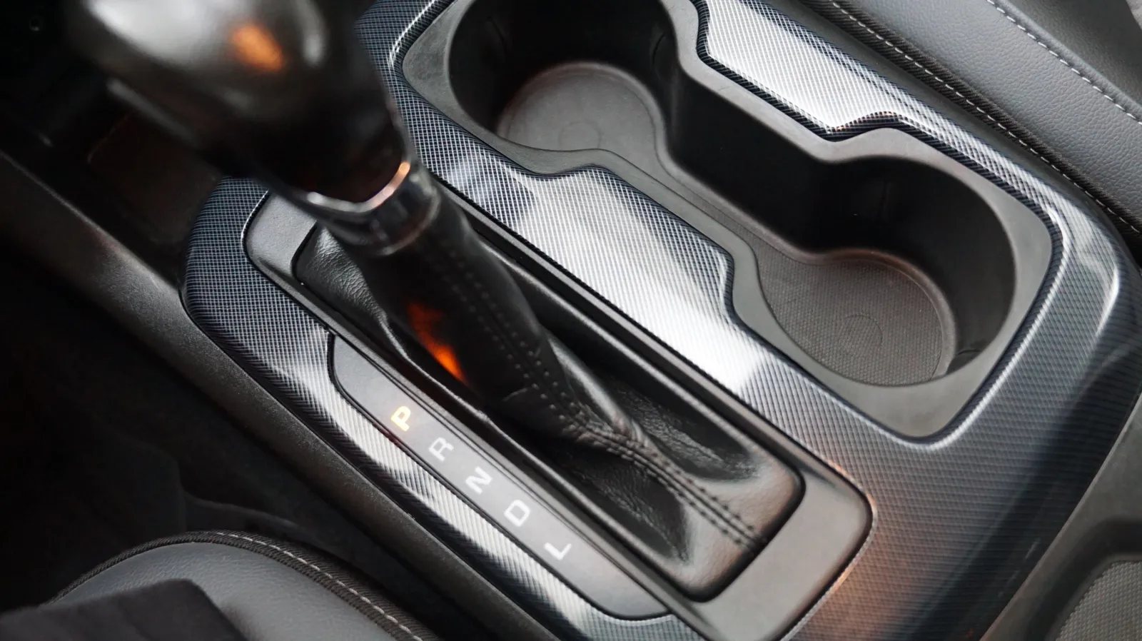 2022 Chevrolet Colorado Z71 - Photo 14