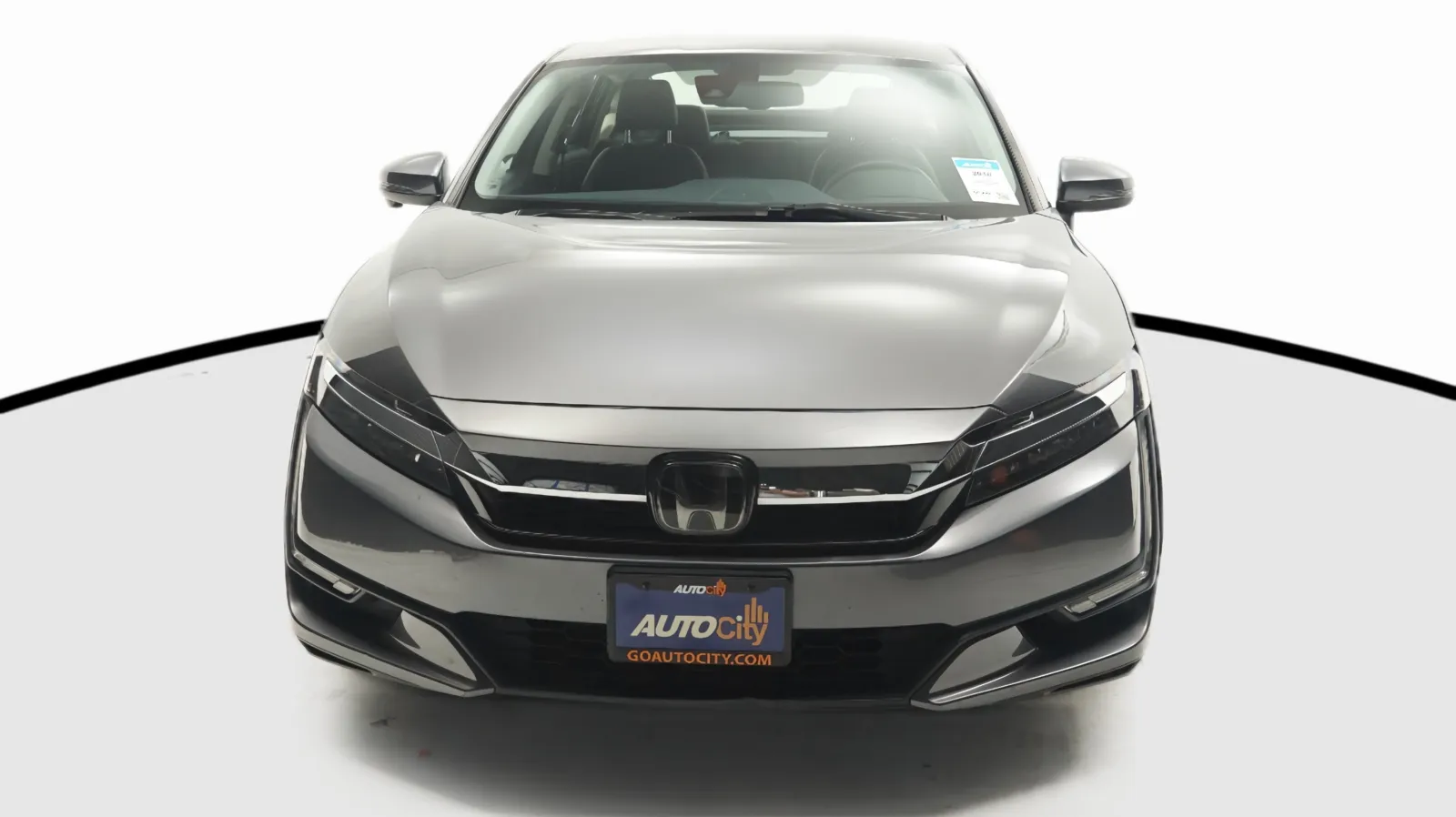 More photos of 2018 Honda CLARITY PLUG-IN HYBRID Touring at Auto City, CA