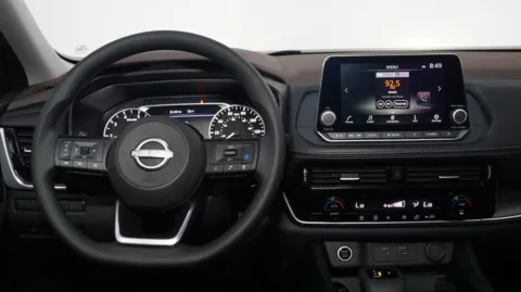 More photos of 2023 Nissan Rogue SV at Auto City, CA