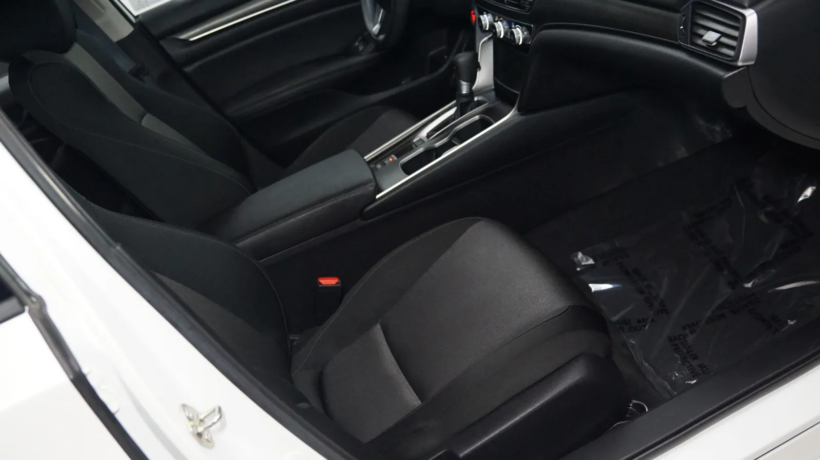 More photos of 2020 Honda Accord LX at Auto City, CA
