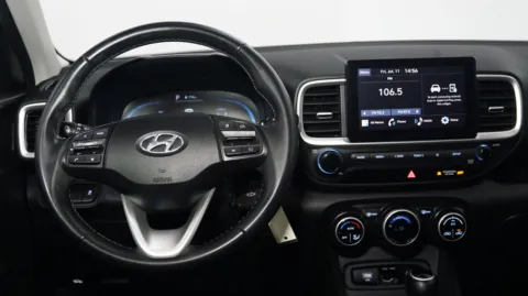 More photos of 2023 Hyundai VENUE SEL at Auto City, CA