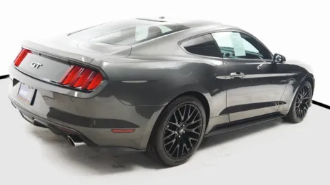 More photos of 2016 Ford Mustang GT Premium at Auto City, CA